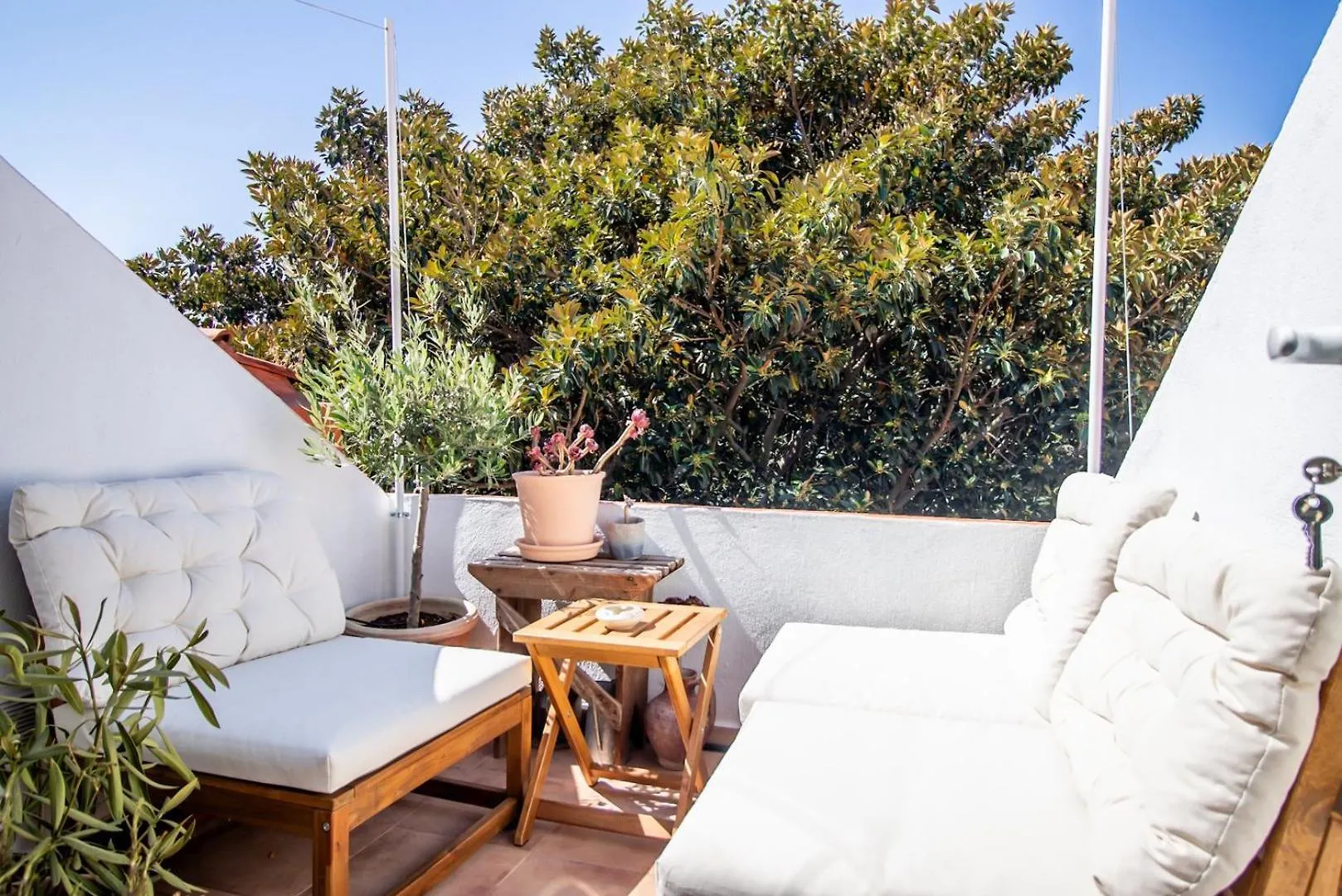 Cosy Duplex Rooftoop W/ Ac | By Airnest Apartment Lisbon Portugal