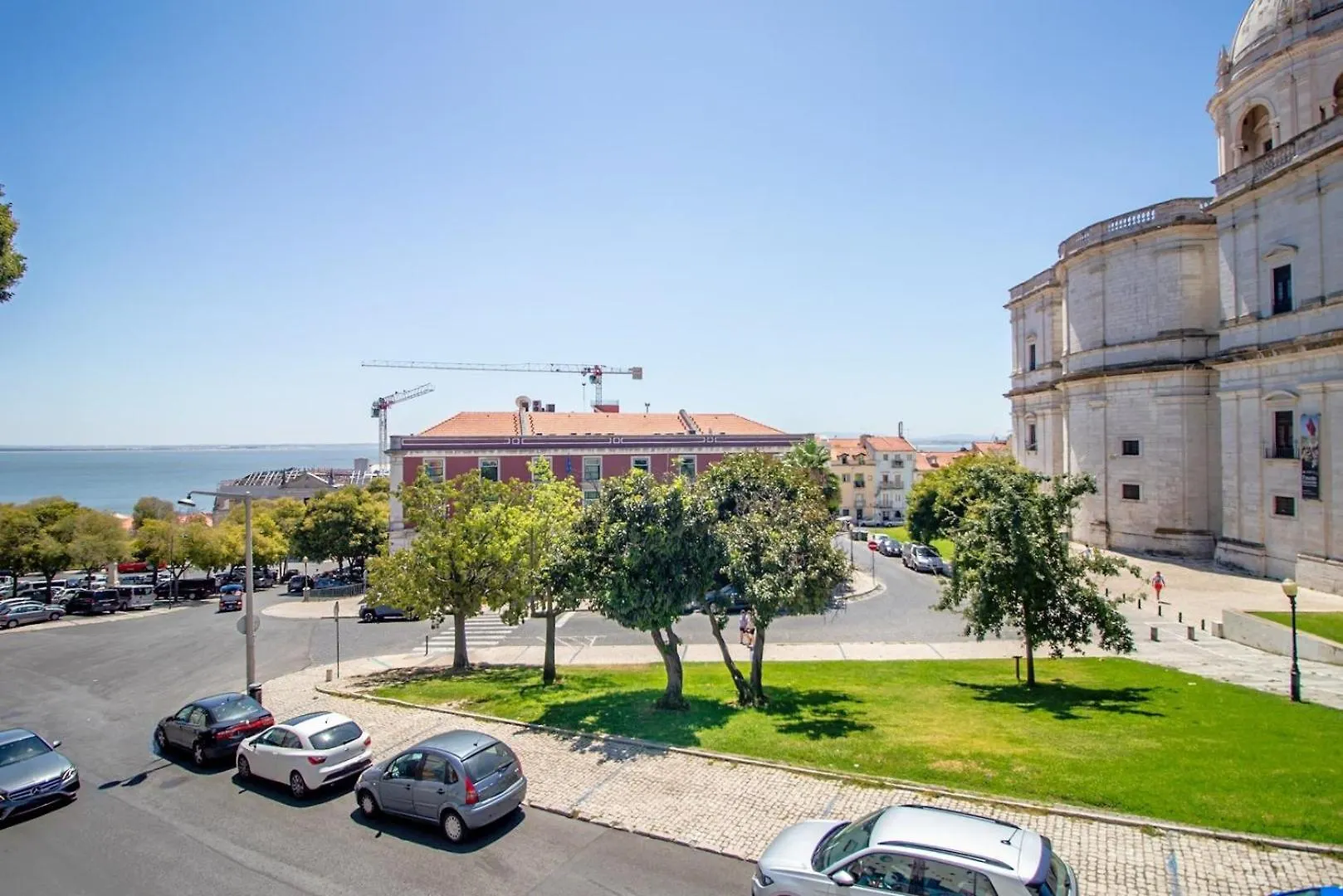 Cosy Duplex Rooftoop W/ Ac | By Airnest Apartment Lisbon
